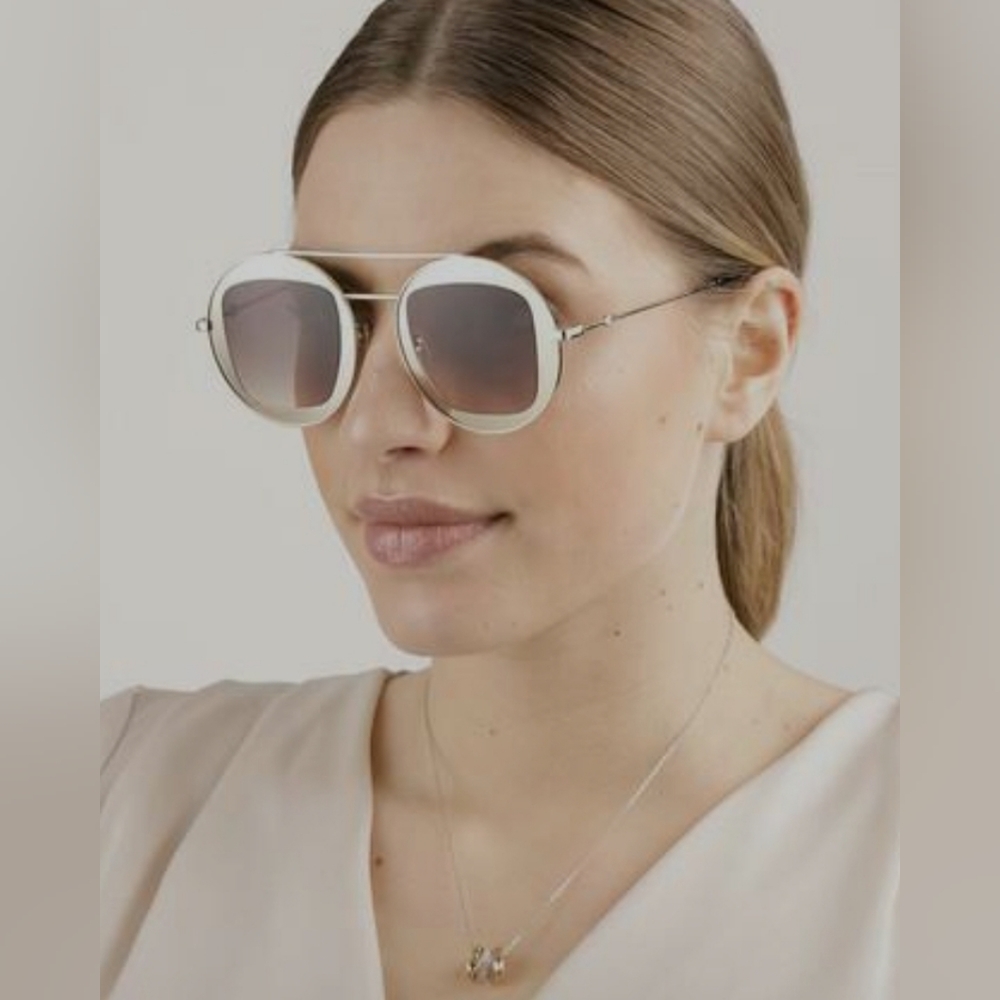 GUCCI GG0105S GOLD Sunglasses -JUST IN TIME FOR SUMMER.